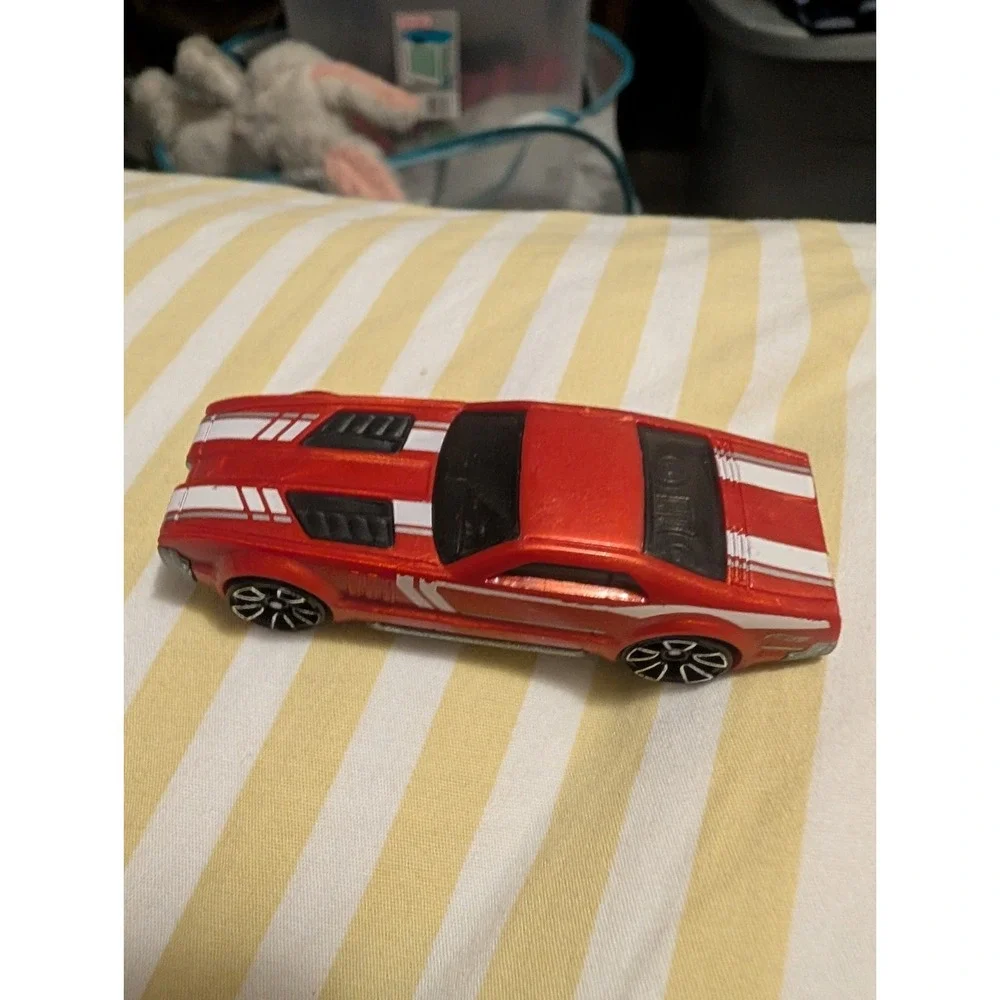 Hot Wheels CCM Country Club Muscle Car Red 1:64 Diecast Malaysia Base Loose